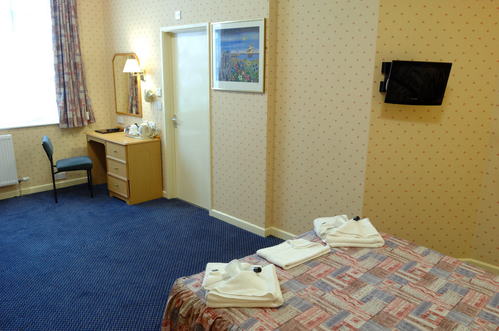 Madeira Hotel Falmouth Ruang foto